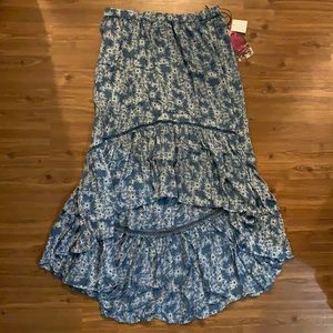 Rock & Roll Cowgirl Hi-Lo Floral Skirt